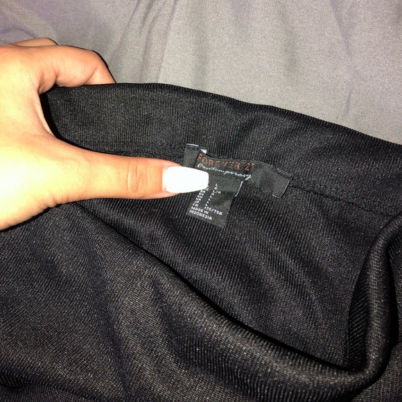 Forever 21 Midi Skirt - Picture 3 of 8
